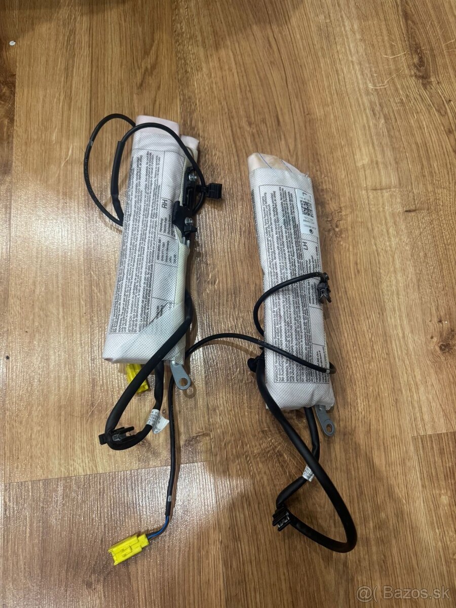 Sedadlový airbag Škoda Superb II