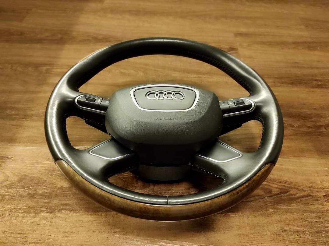 Volant s pádlami Audi + airbag