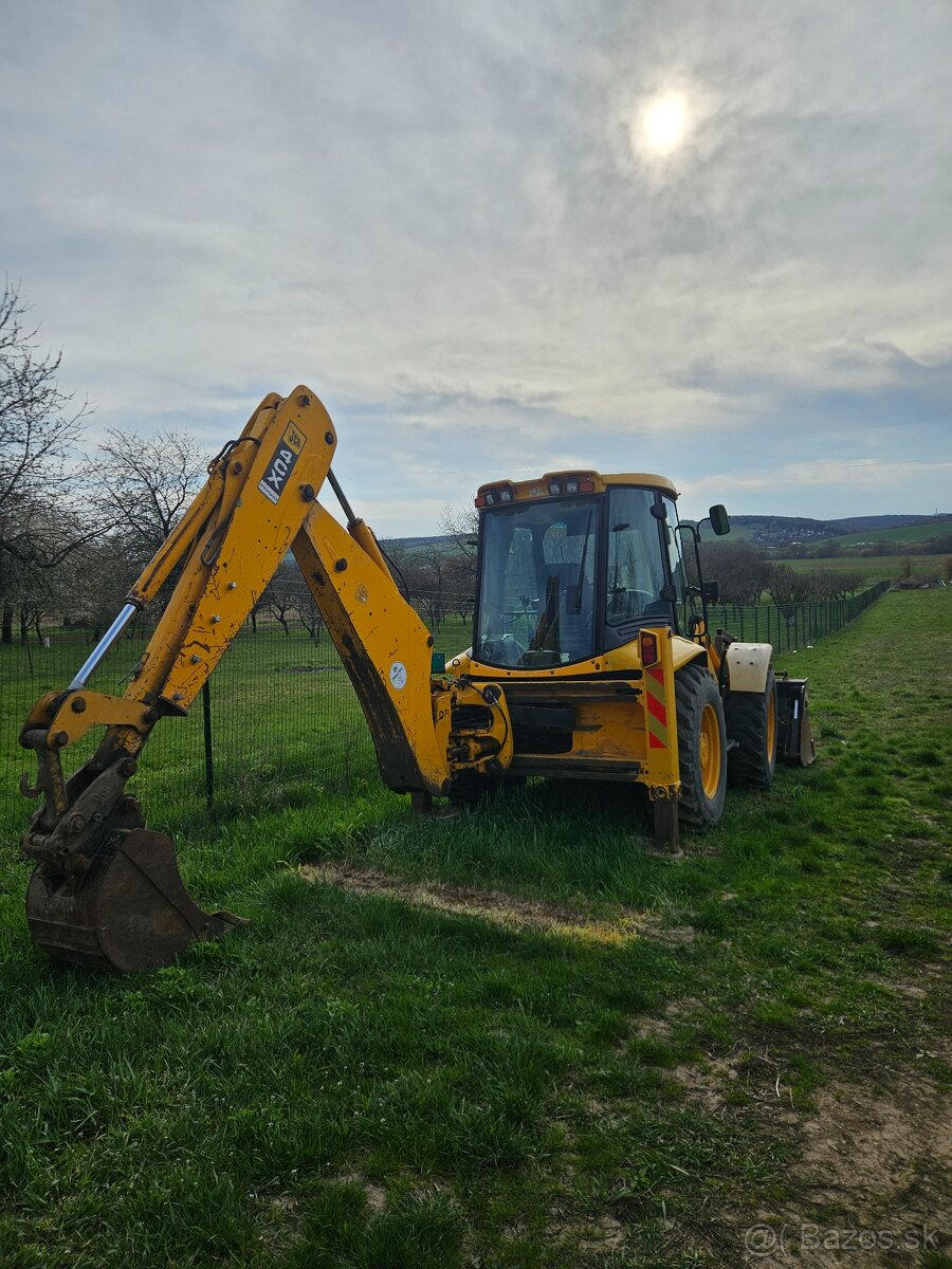 Traktor bager JCB 4CX
