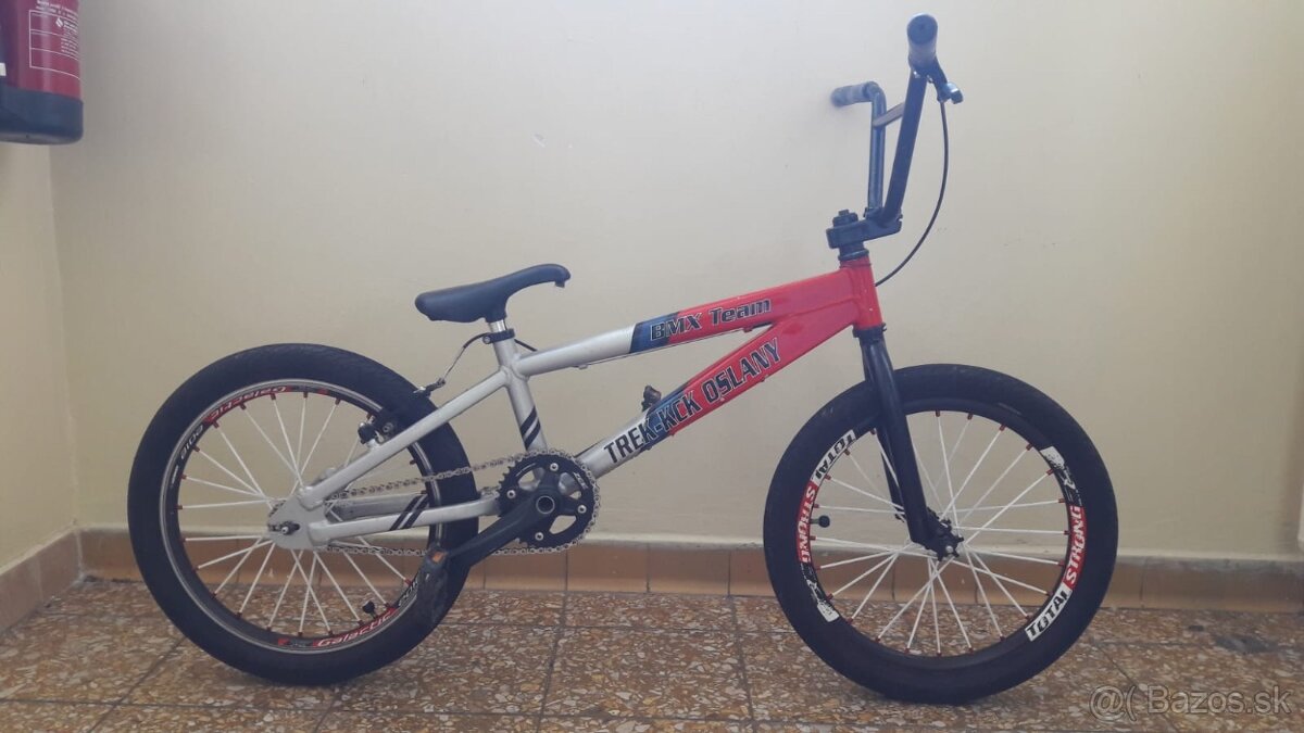 BMX bicykel