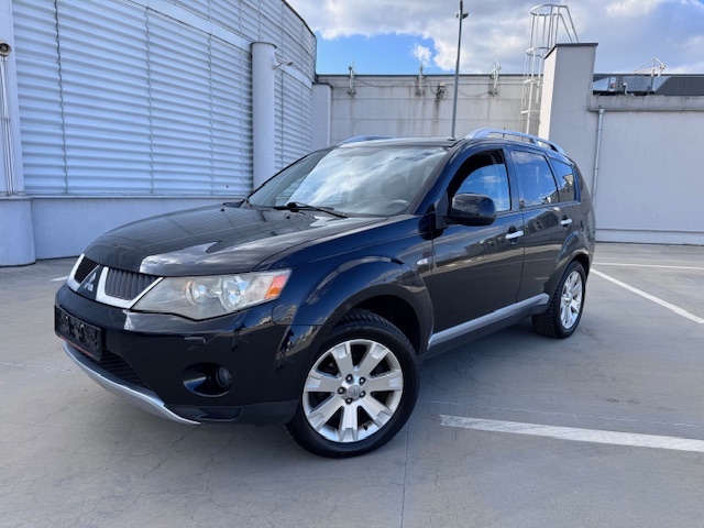 Mitsubishi Outlander 2,2 DI-D 4x4 7-miestny