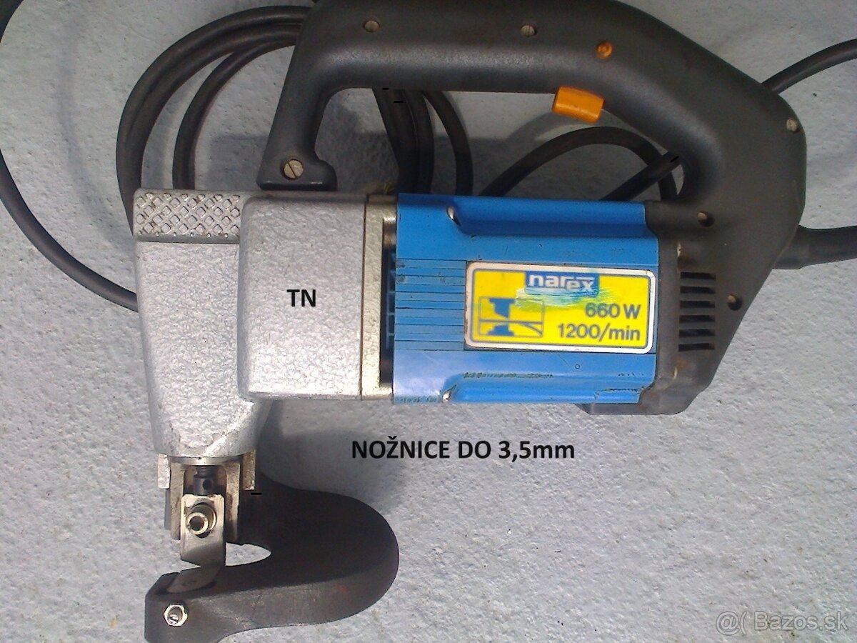 Elektrické nožnice na plech Narex.
