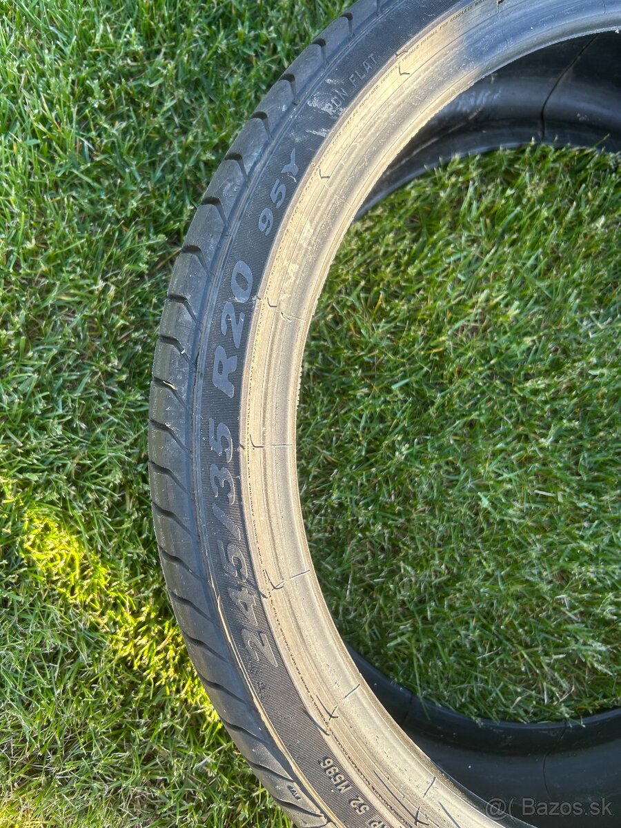 1 kus Pirelli P Zero 245/35/20 RunFlat