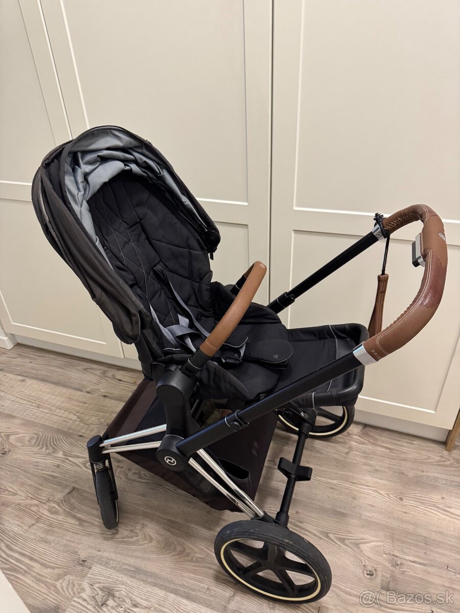 Cybex priam kočík + autosedačka (vajíčko)