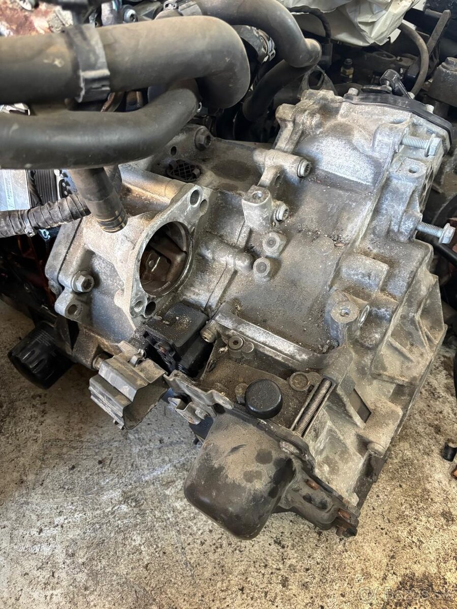 Skoda fabia 3 rapid 1,2 tsi prevodovka REZ