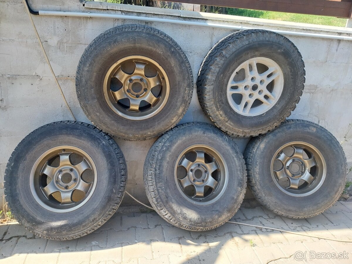 5x127 265/75 r16 A/T