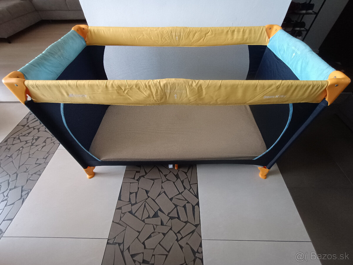 Predám postieľku značky Hauck Dream N Play s matracom