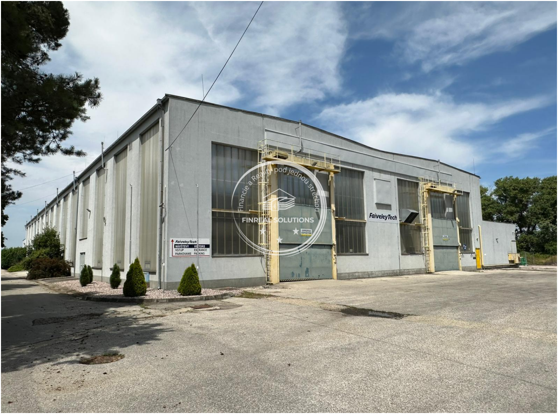 Výrobná hala o rozlohe 5 000m2 v Nitre