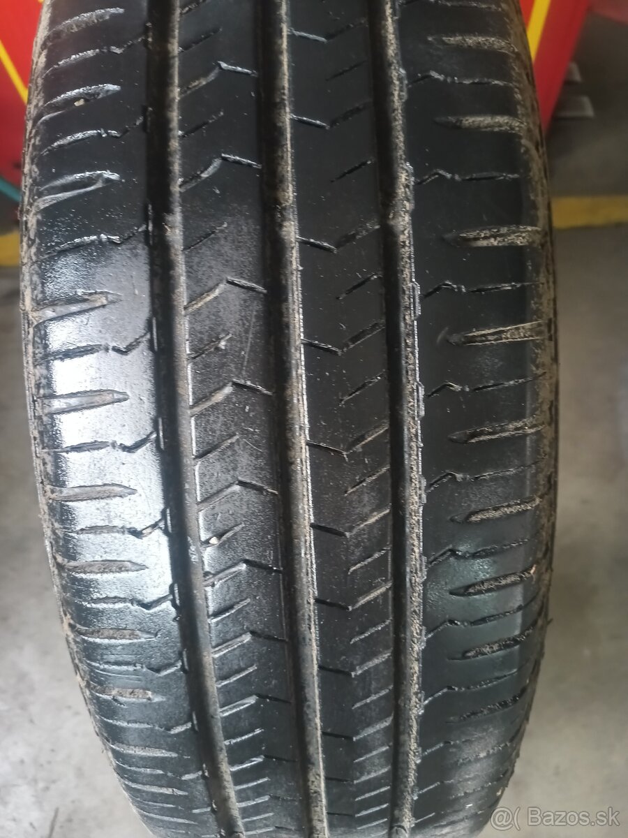 215/75r16C letne