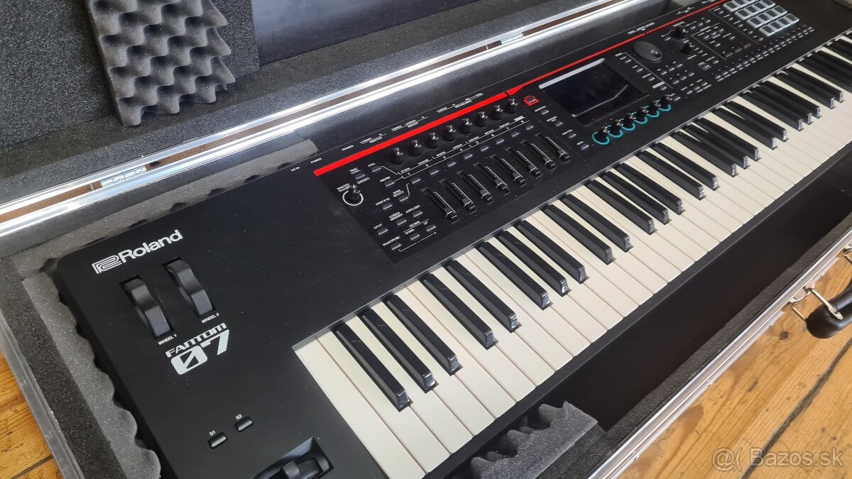 Roland Fantom 07
