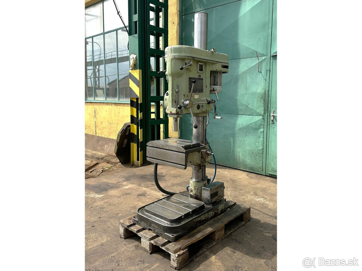 Vrtačka sloupová VS 32