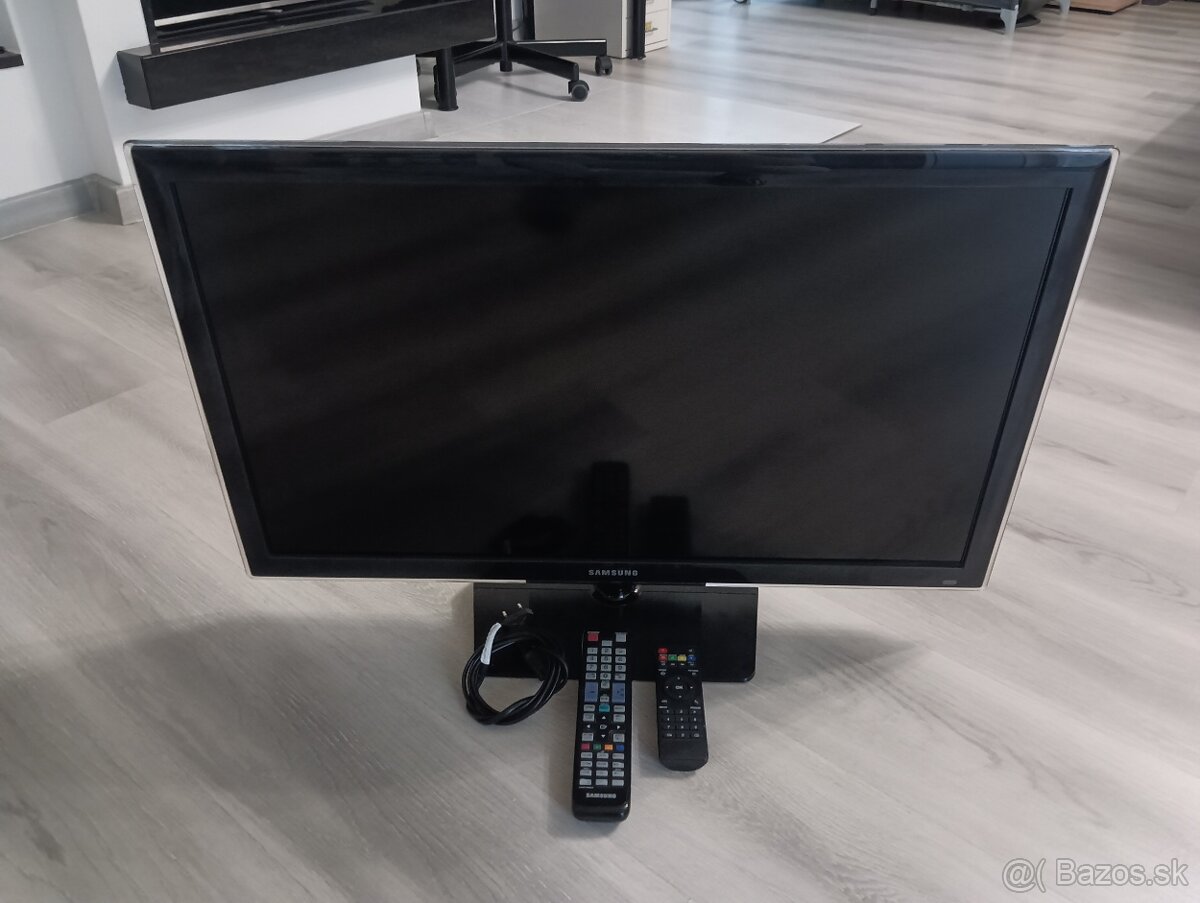 Predám SAMSUNG UE32D4000