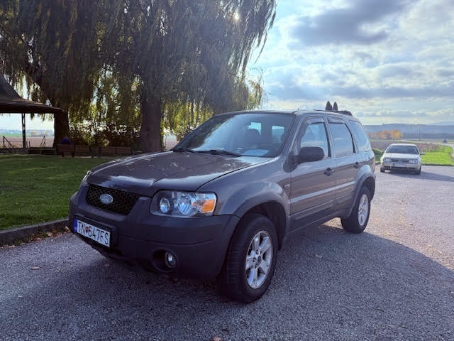 Ford Maverick 3.0i LPG 4x4 Automatik, jazdené