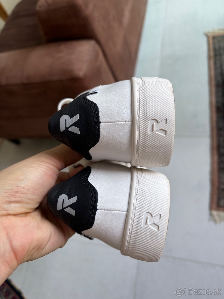 Pánske biele kožené tenisky