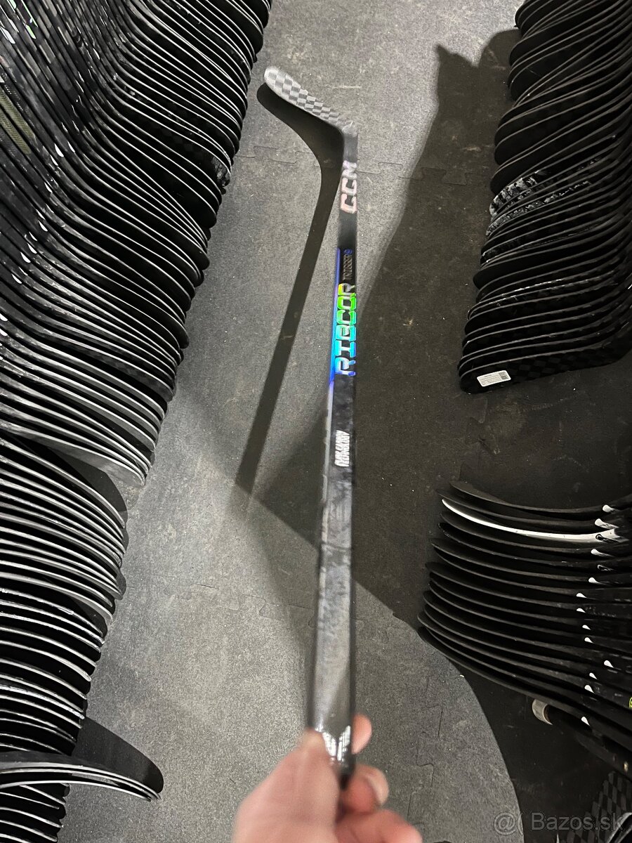 Hokejka CCM RIBCOR Trigger 9 JR