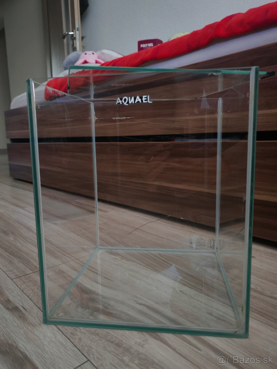 Akvarium / terárium