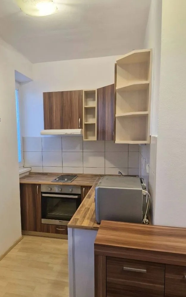 1-izbový byt do prenájmu 450 Eur/mesačne Piešťany