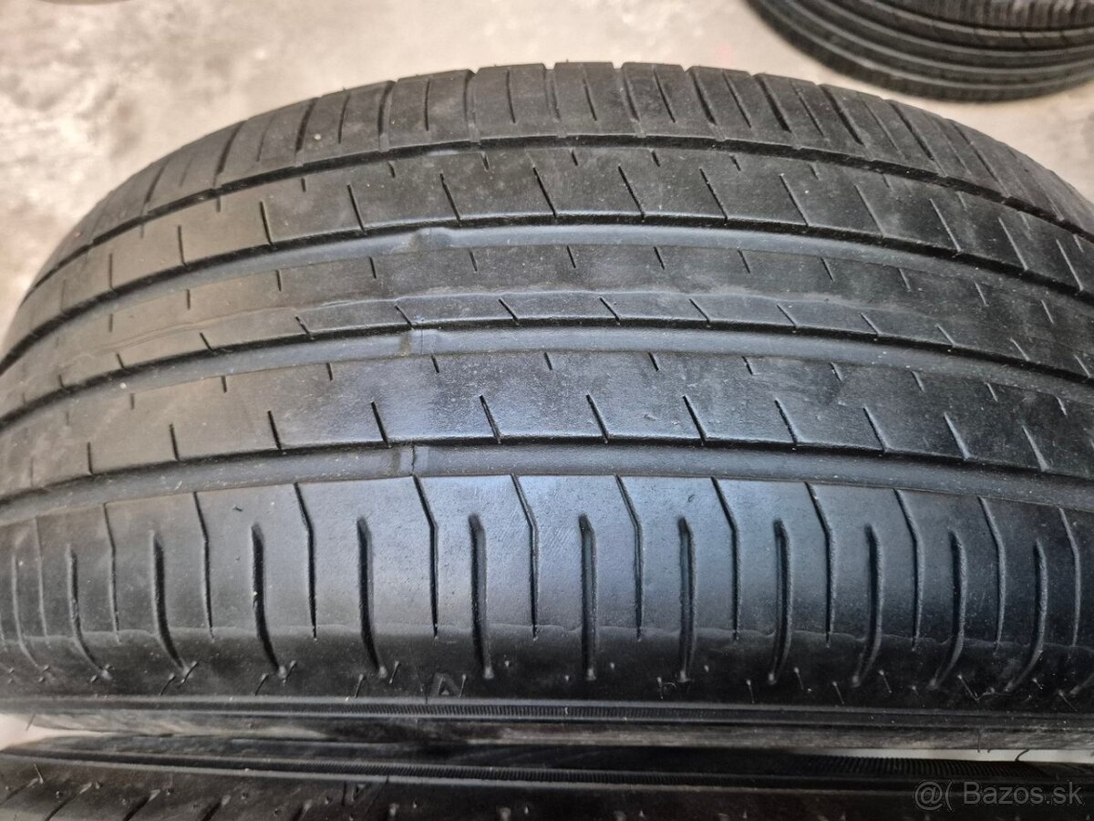 215/60 r16 letné 4 ks FALKEN dezén 6,8 - 5,5 mm