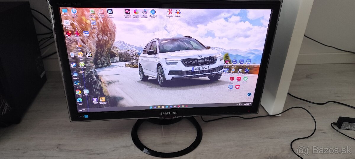 Samsung Syncmaster SA550 23 palcov