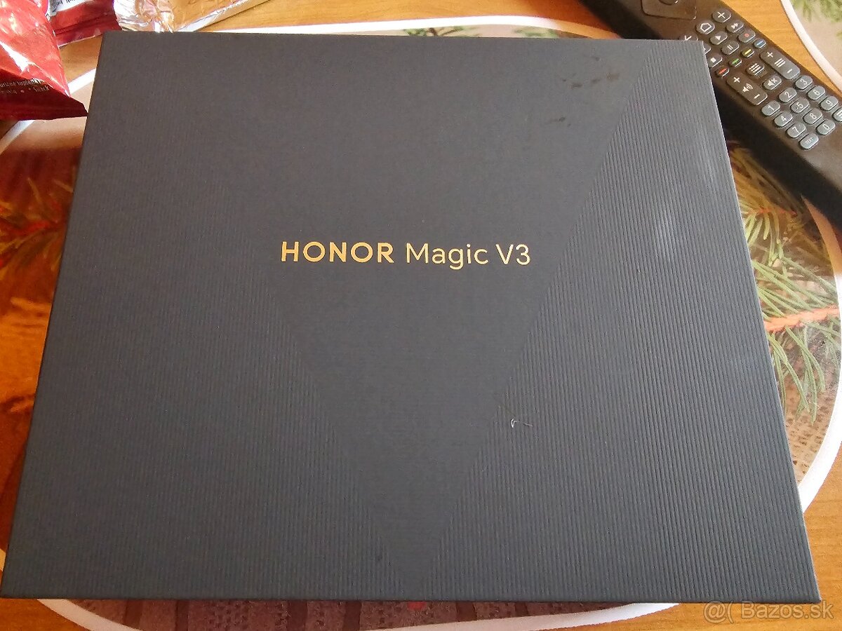 Novy Honor magic v3