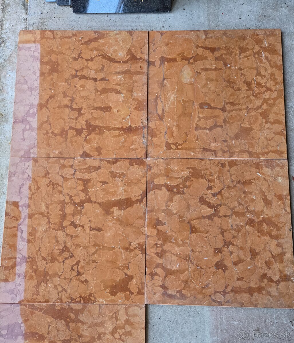 Mramorová dlažba 40x40