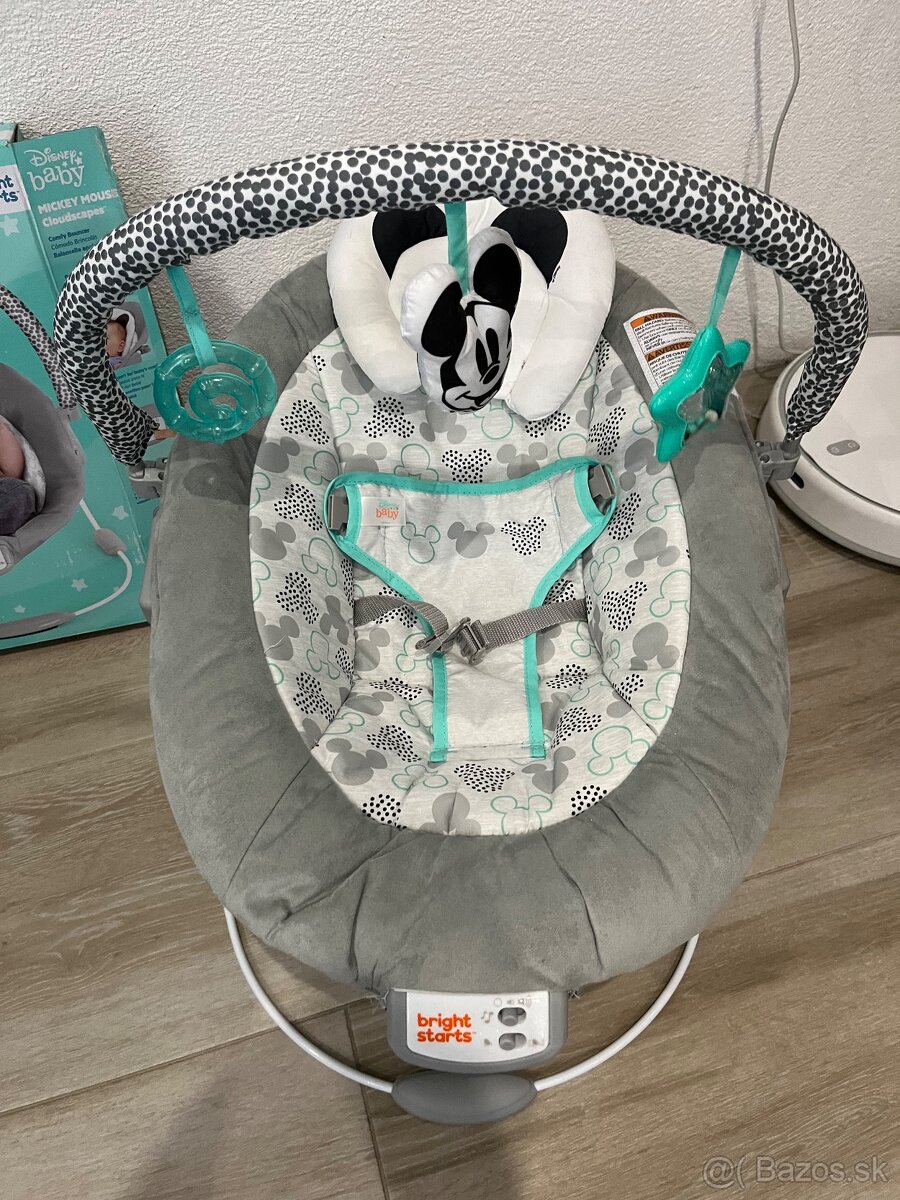 BRIGHT STARTS Lehátko vibrujúce s melódiou Mickey Mouse Clou