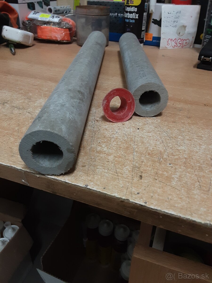 Betónová dištančná rúrka