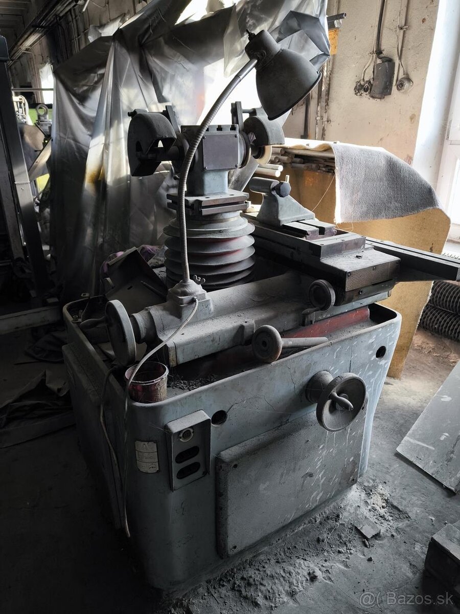 Dvoukotoučová bruska (7221)