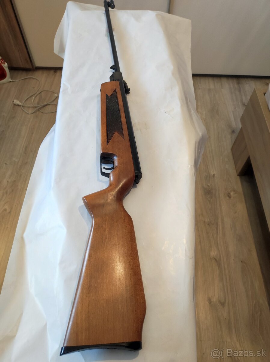 Vzduchovka Slávia 631