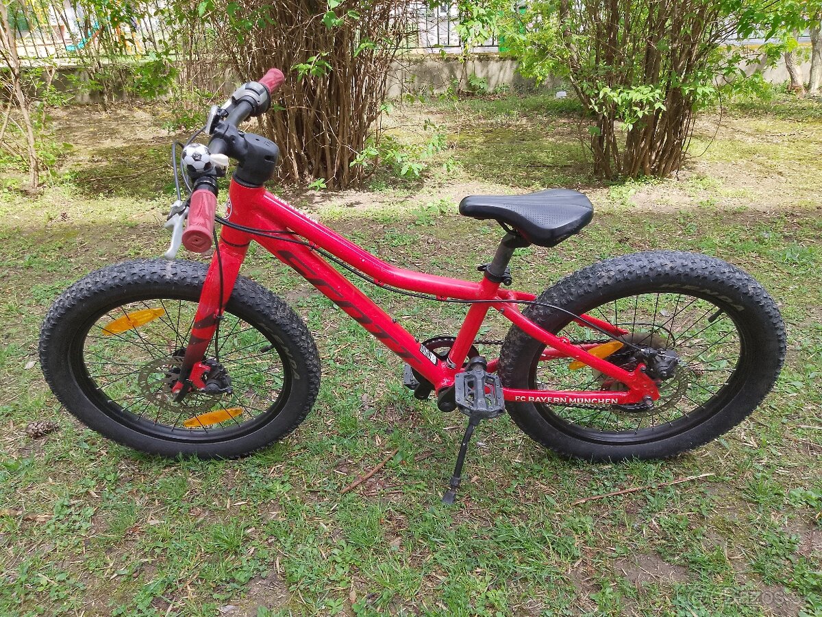 20" SCOTT limitka Bayern Mnichov