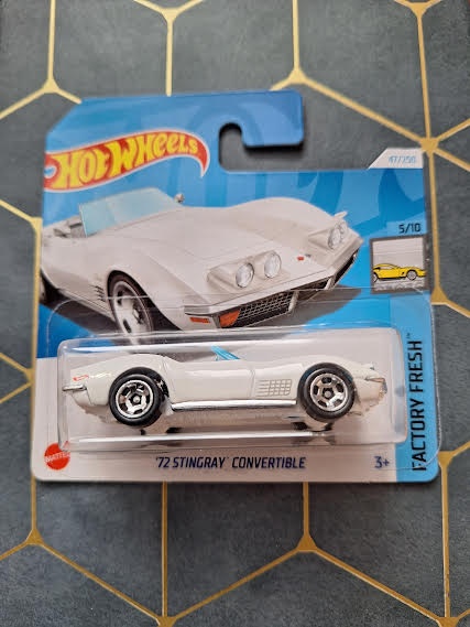 Hot wheels Stingray Convertible,Toyota Tacoma,BMW