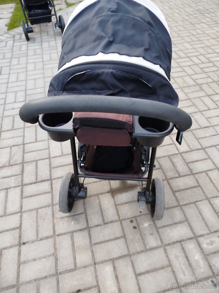 Kočík joie