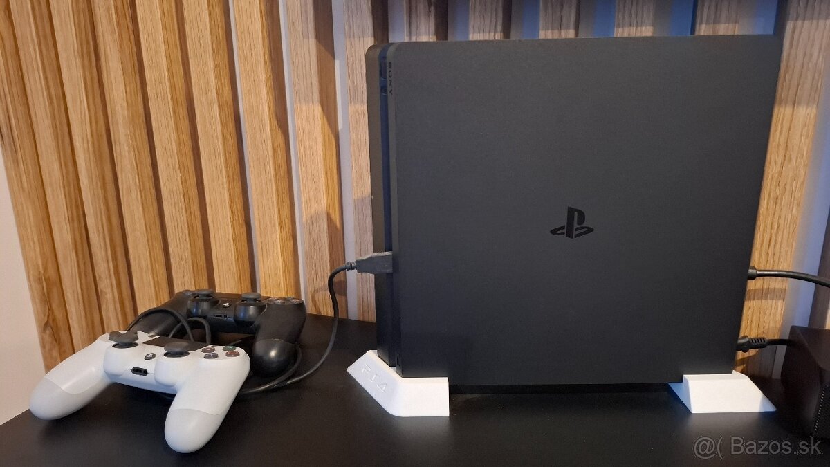 Predám Ps4 500GB