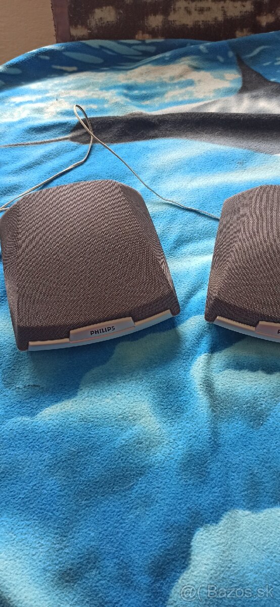Sourrond reproduktory Philips