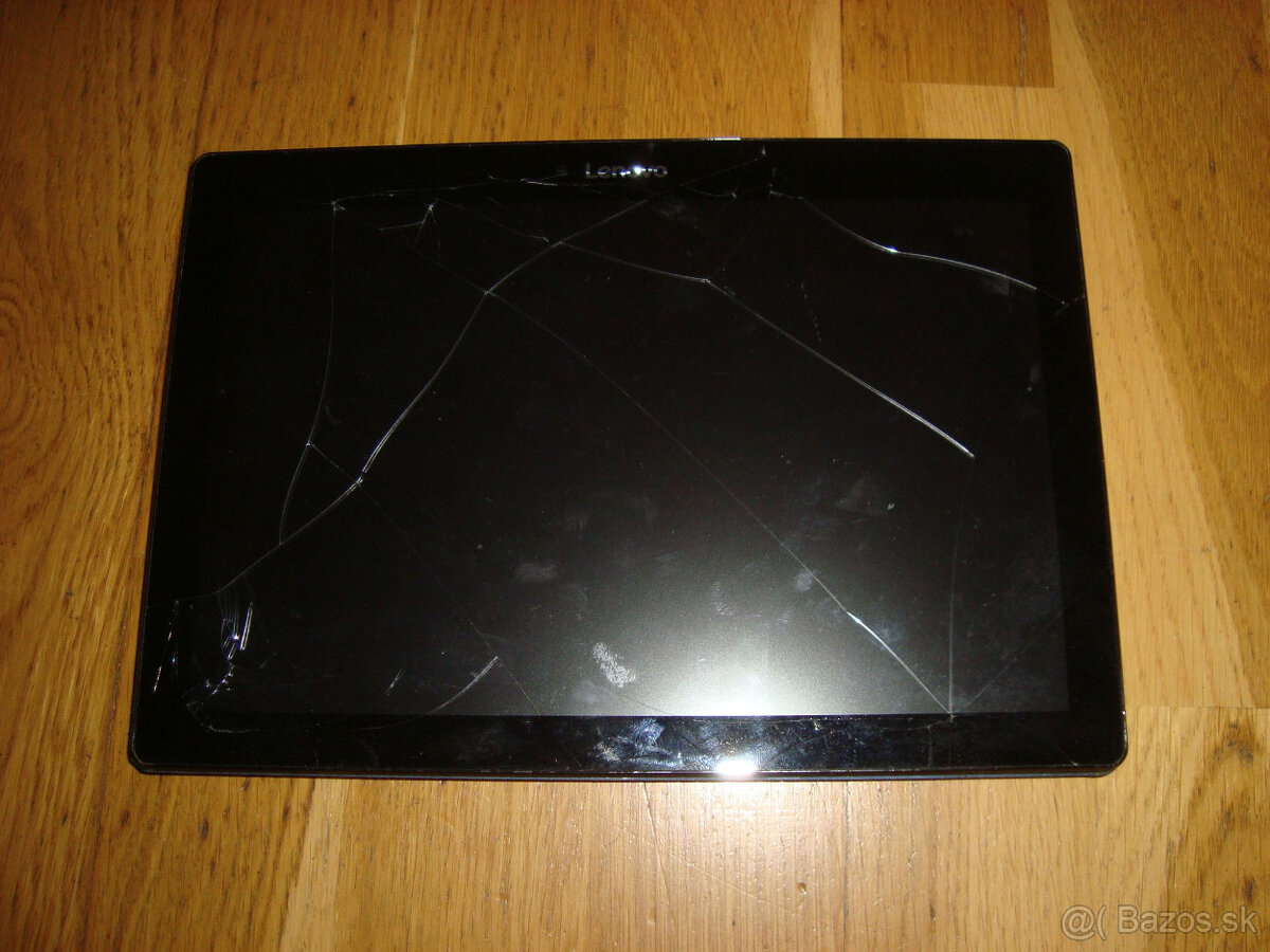 Čierny tablet LenovoPad TB2-X30L - nefunkčný