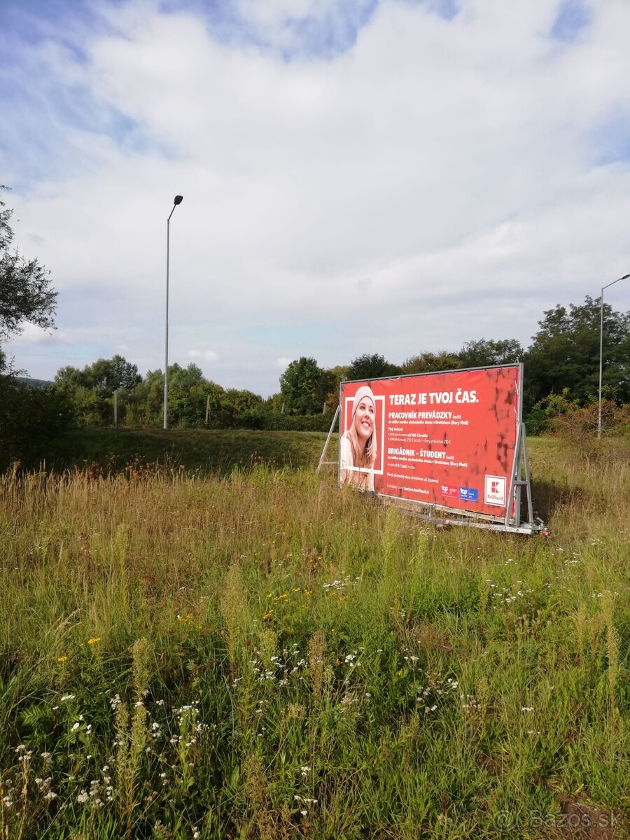 Reklamný vozík, reklamný billboard
