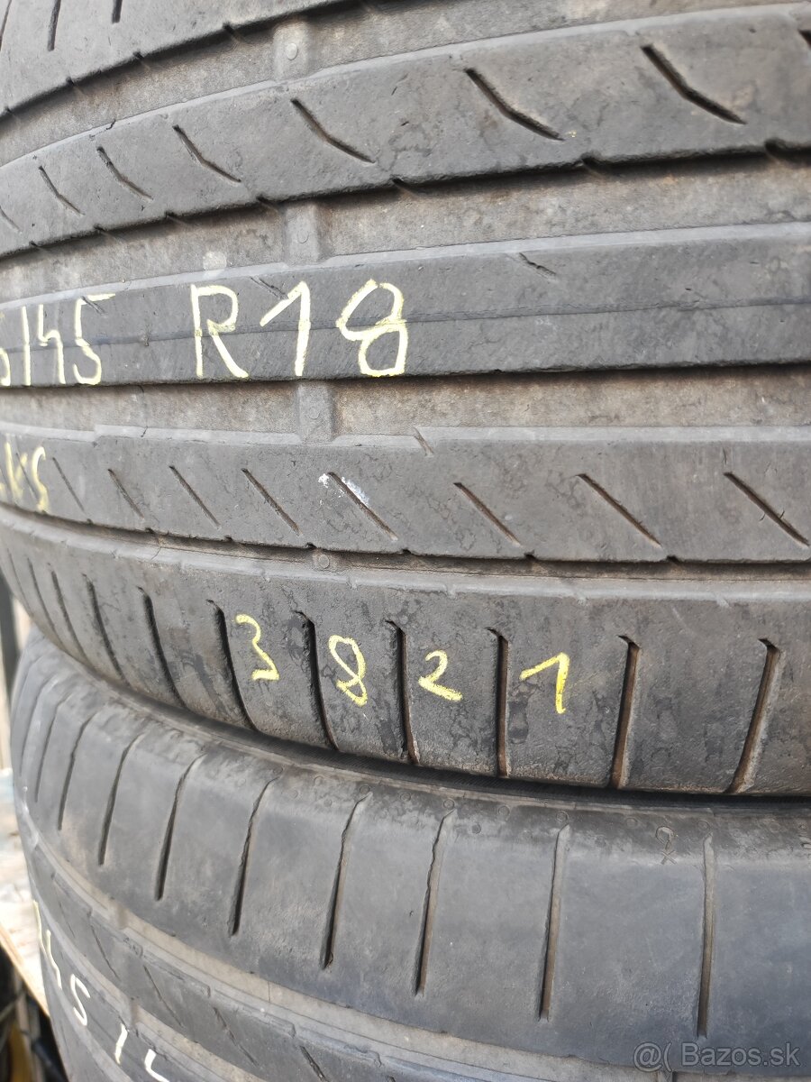 245/45 R18