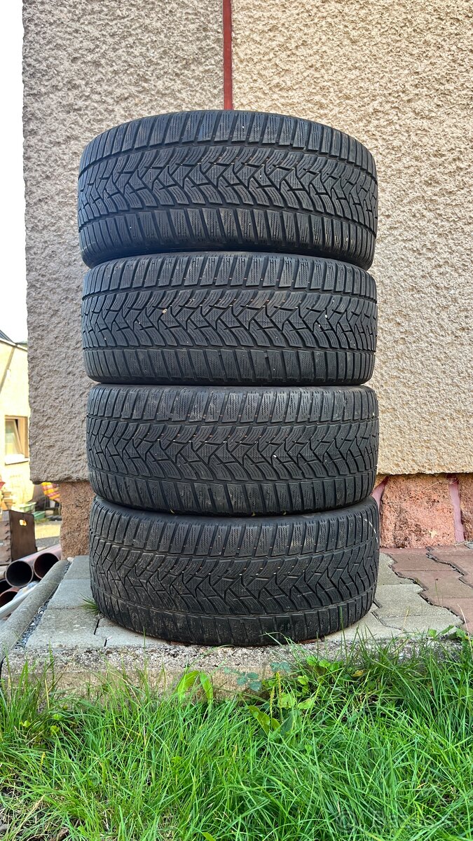 ❄️zimné pneu 225/40 r18
