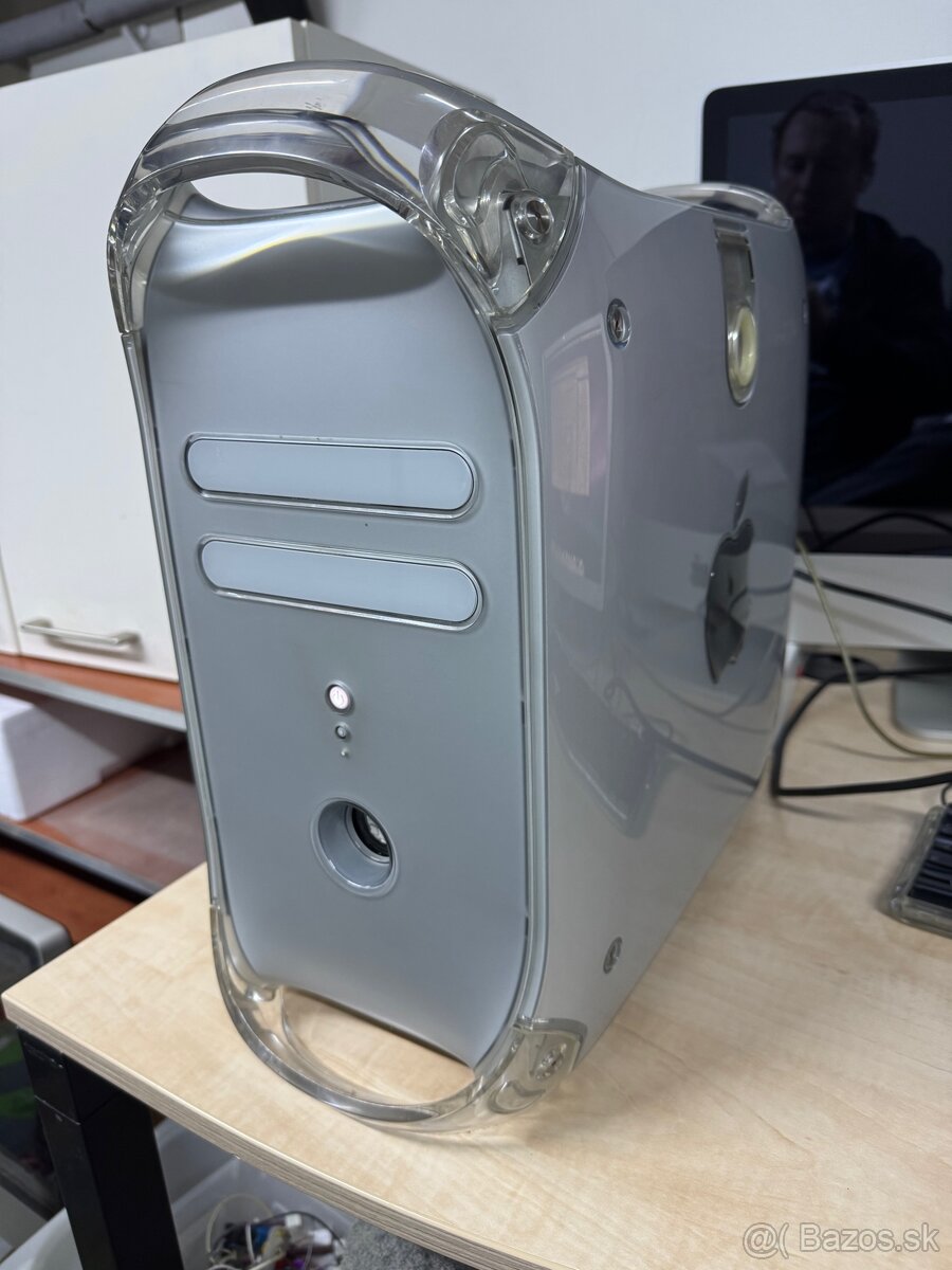 Apple Power PC G4 QuickSilver