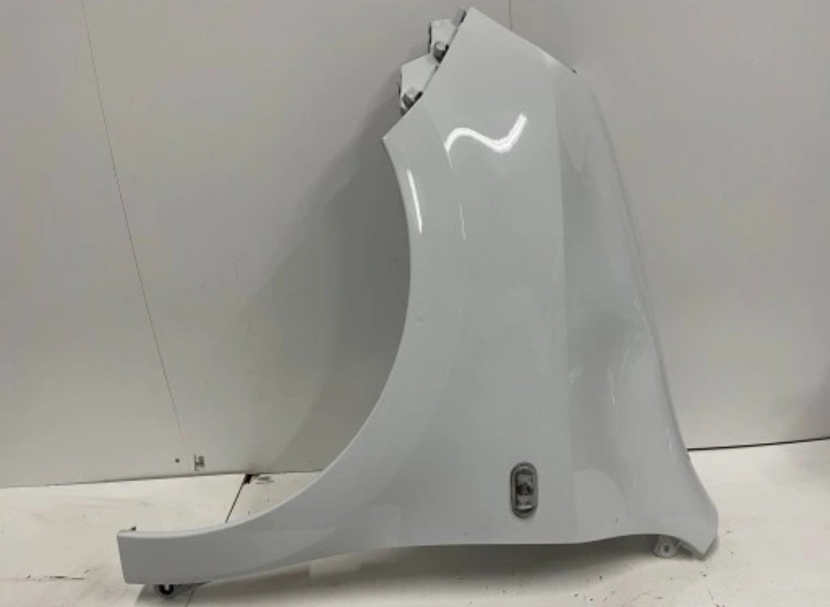 Renault twingo III 3 2014- ľavý blatník