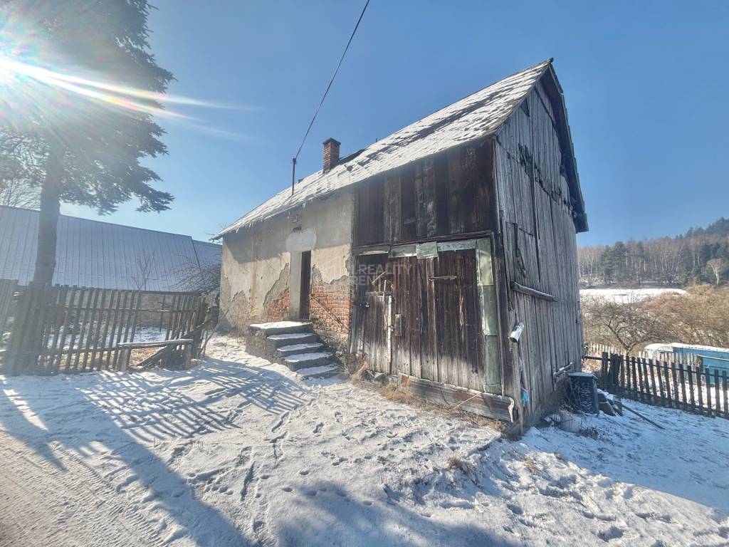 Predaj pôvodného rodinného domu vo Svrčinovci