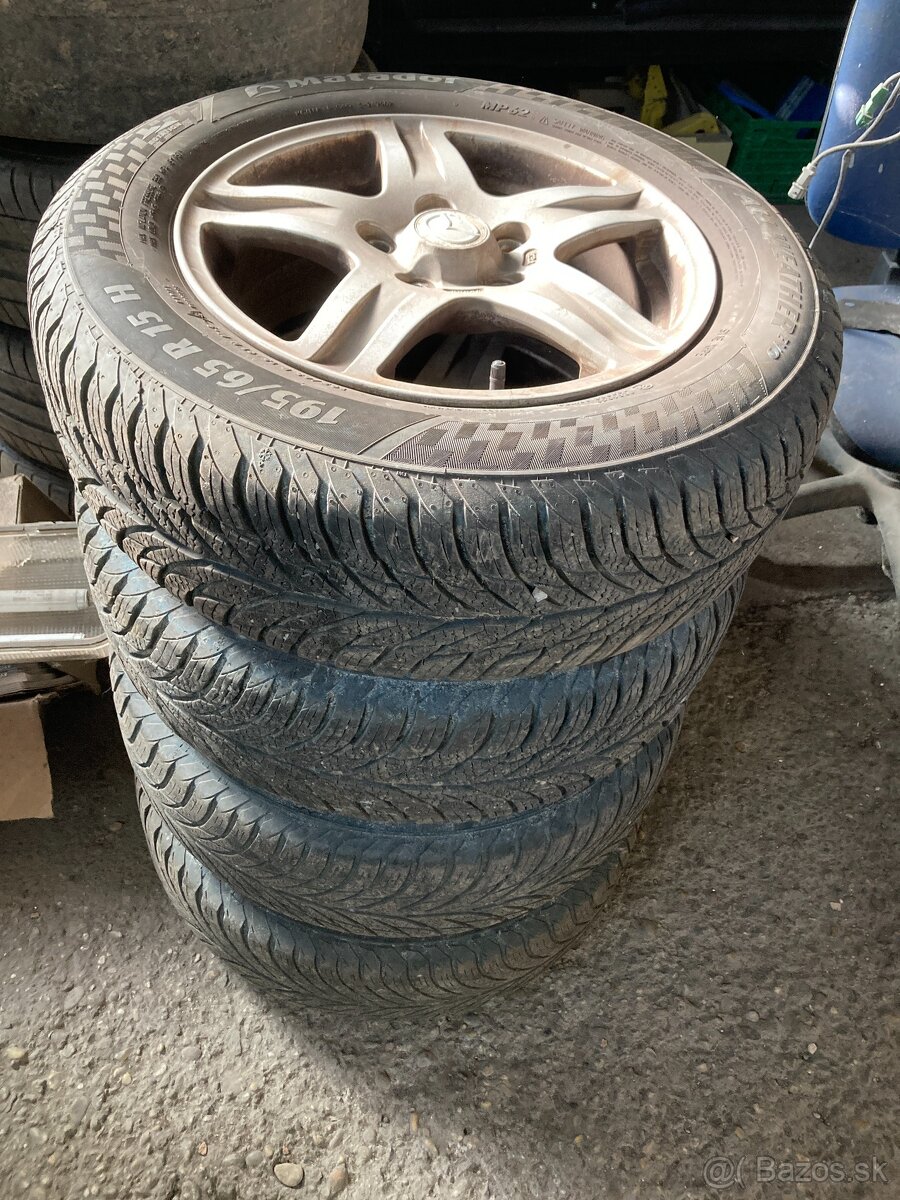 195/65R15 5x14,3 Mazda Zimne