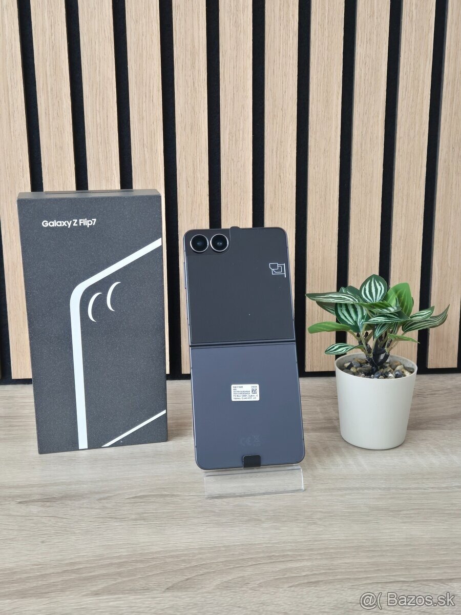 Samsung Galaxy Z Flip7 256GB Jetblack | AKO NOVÝ