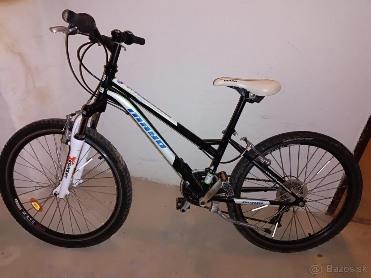 Mayo 24 horský bicykel