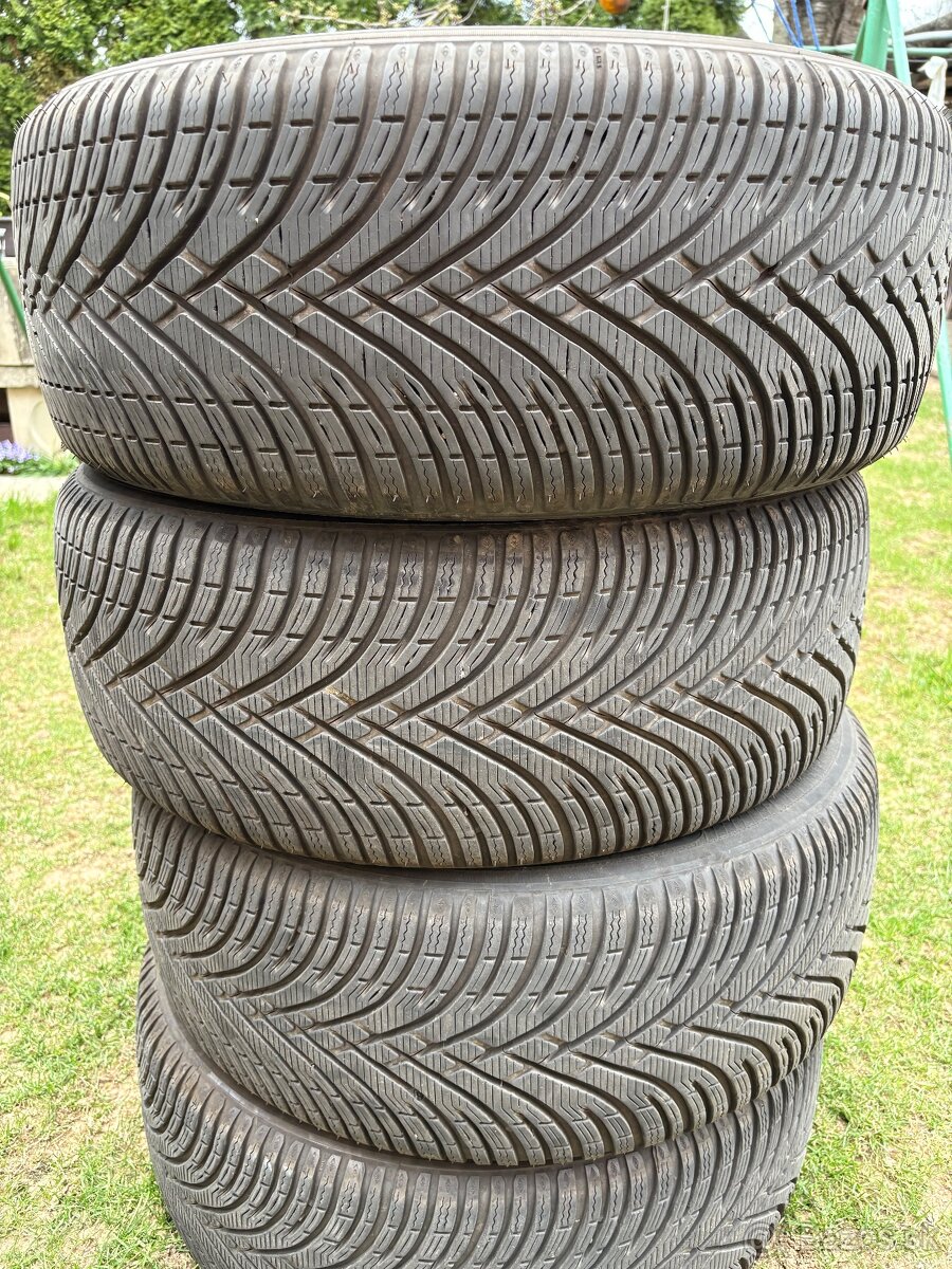 Zimne pneu KLEBER 215/55R18  Krisalp HP3