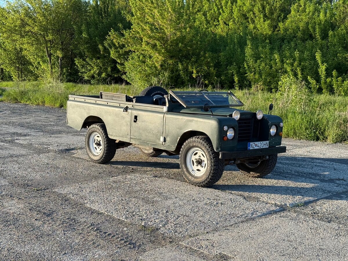 LAND ROVER SERIES 3 109”