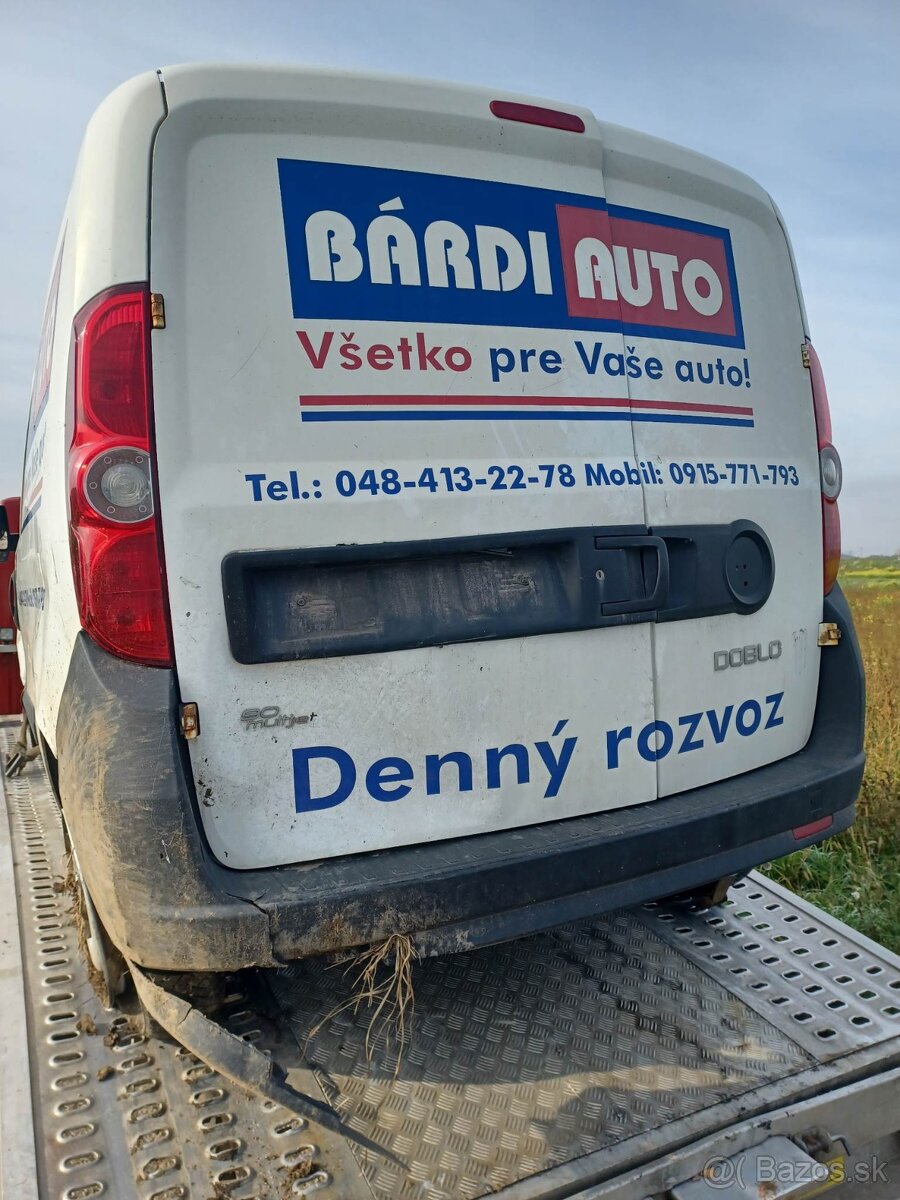 Rozpredam Fiat Doblo Cargo Van 1.3 MultiJet 66kw 2014