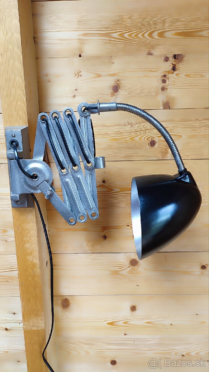 Dielenská lampa