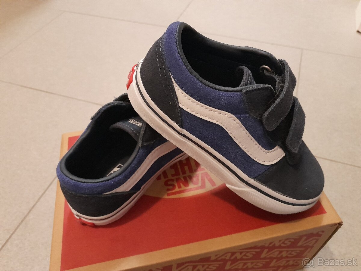 Vans tenisky veľkosť 27