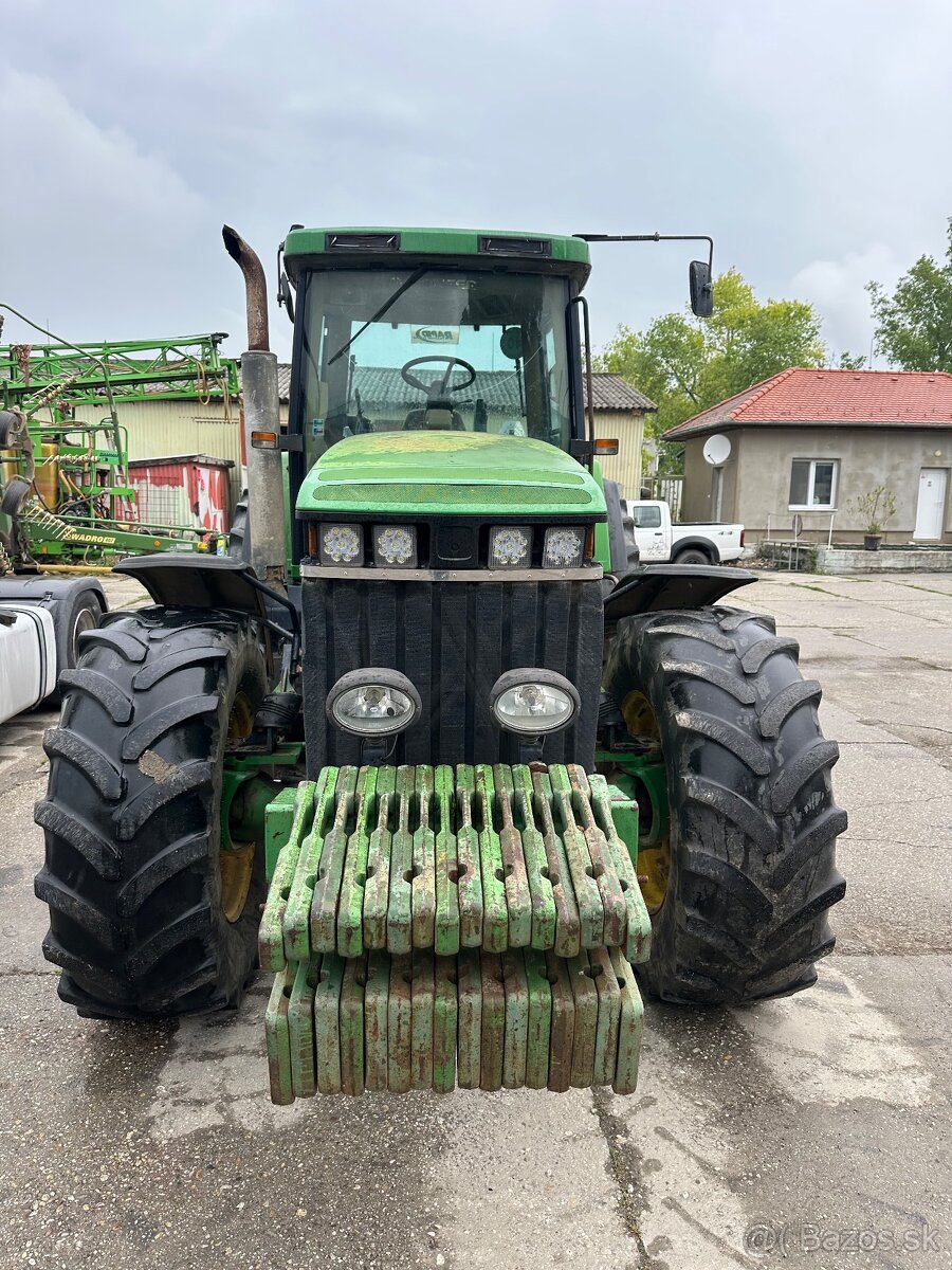 Predam John Deere 8100